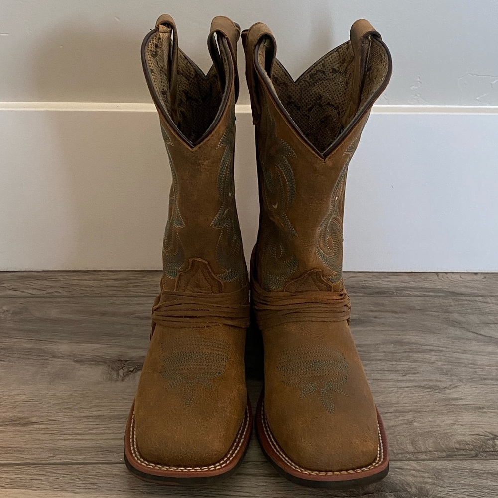Women’s Laredo Cowboy Boots